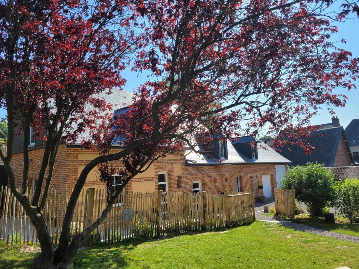 Bed and Breakfast Les Fabulettes Auffay Exterior foto